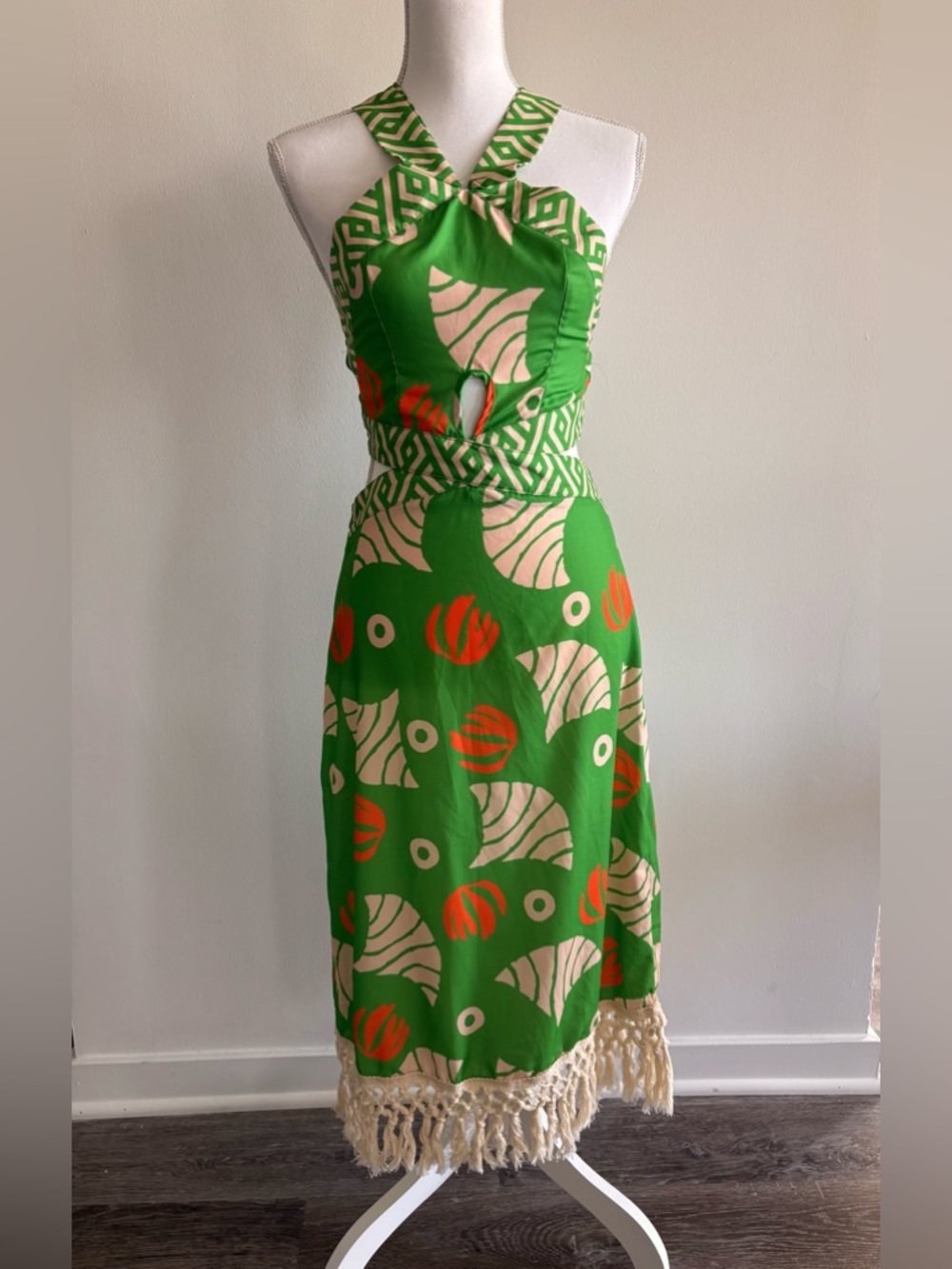 SHEIN Green Midi Dress with Cream & Orange Pattern